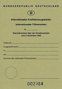 Specimen cover of a German International Driving Document issued under the 1968 Vienna Convention.